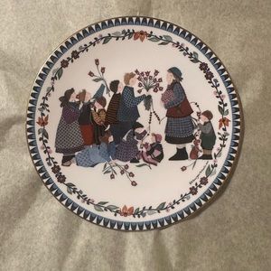 PFALTZGRAFF 5 seasons of the year plates, rare find discontinued